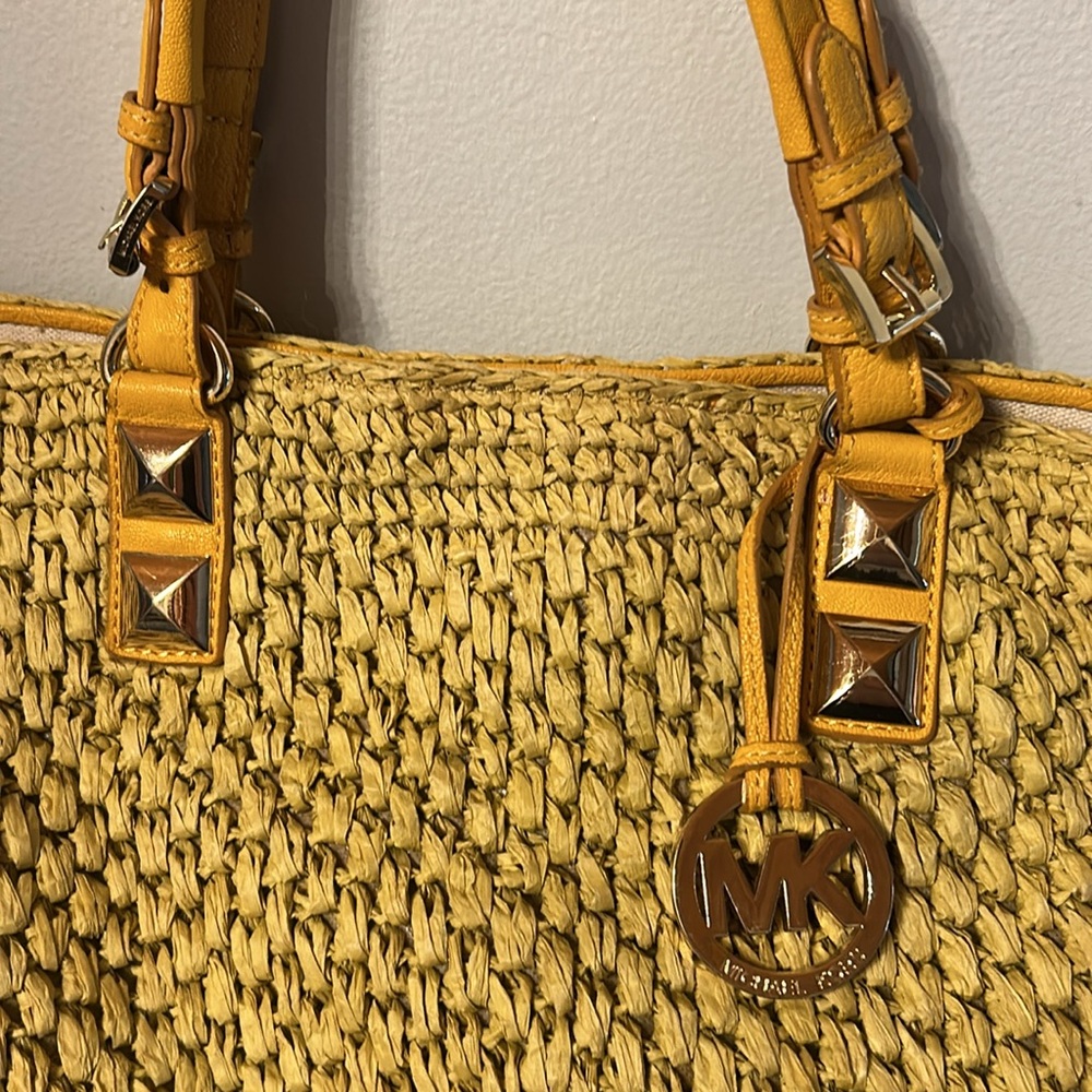 [Michael Kors] Yellow Raffia Tote with Leather Handles - Picture 2 of 5